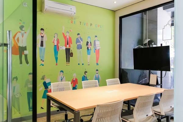 l - Meeting Room - 6 pax - Epica at Twospaces