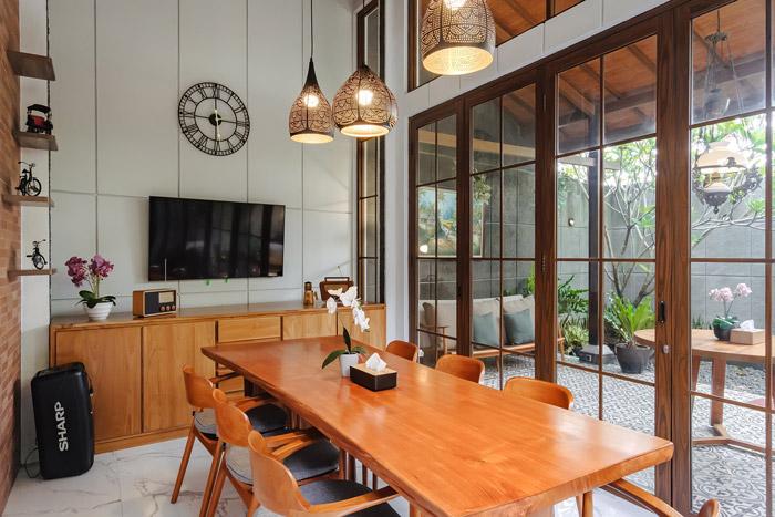 MT02 - Meeting Room - Calma Coliving Bintaro at Twospaces