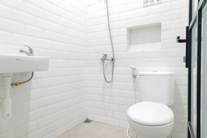 ARB-ASTN-7 - Exclusive Single - Male - Arda Homes Seturan at Twospaces