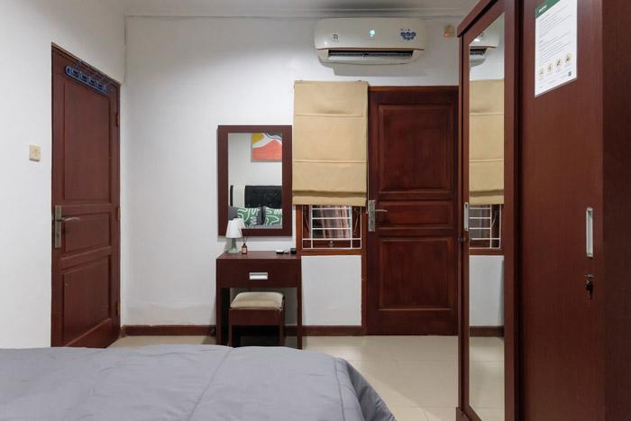 ARB-PR-3 - Premium - Mono Coliving Benhil at Twospaces