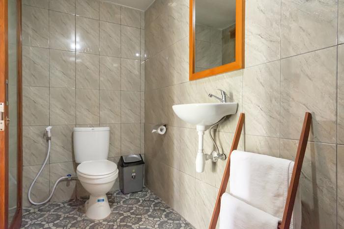 Balian-Green-Lagoon-W10 - Standard Double - Balian Green Lagoon at Twospaces