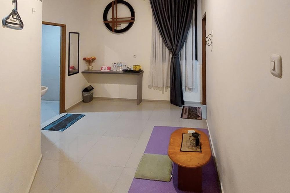 3 - Junior Suite - Maximus Inn Hotel at Twospaces