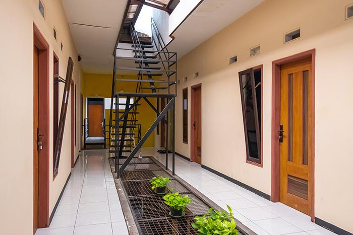 W6 - Standard Single Monthly - Griya Asri Dukuh Kupang at Twospaces